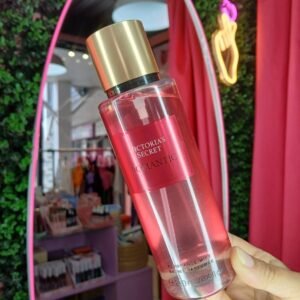 ROMANTIC Victoria`s Secret