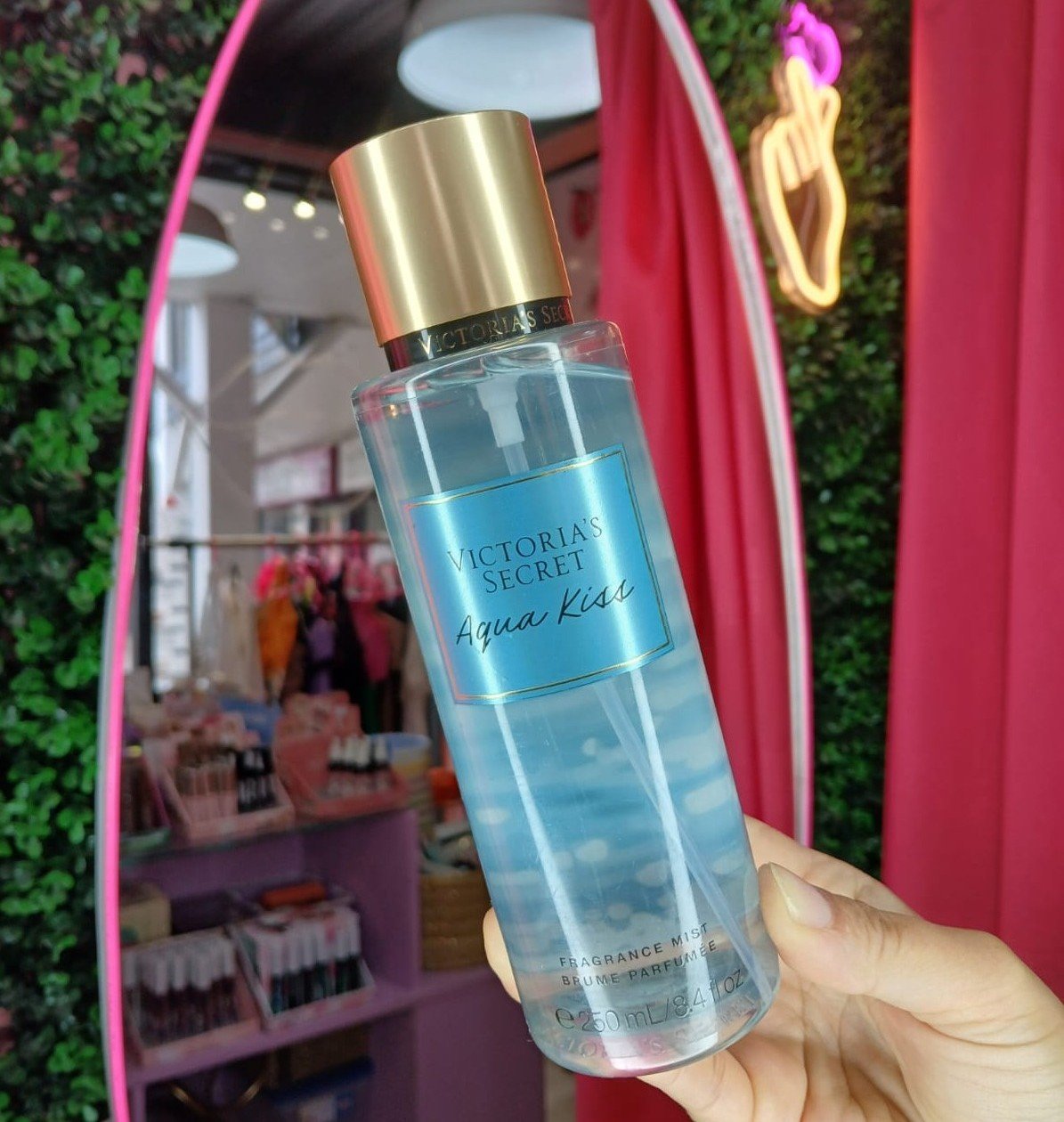 Aqua Kiss Victoria Secret